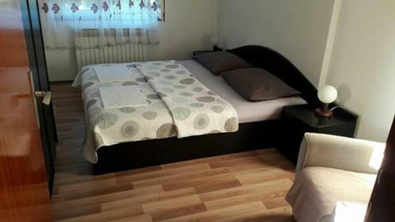 Analeo Apartment Sibenik Bagian luar foto